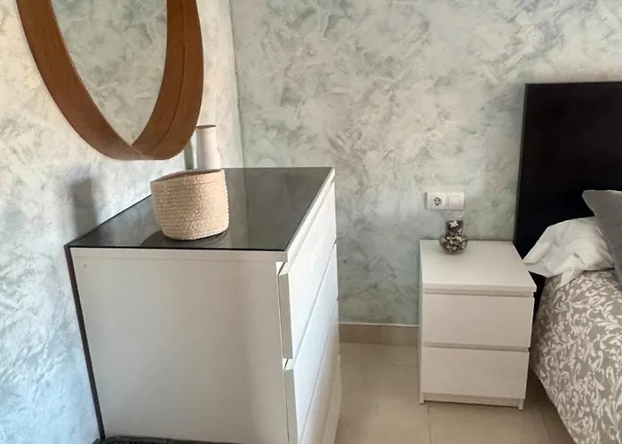 300 M From The ,parking , Breakfast Διαμέρισμα *