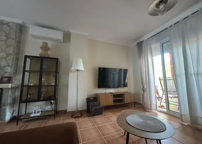 La Casa Del Olivo En Montserrat - فالنسيا