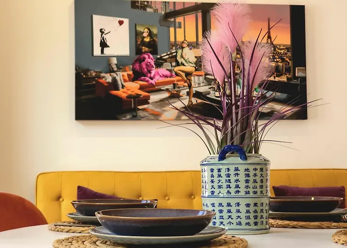 Luxury New 10 Min Walk To The Beach, Late Checkout *