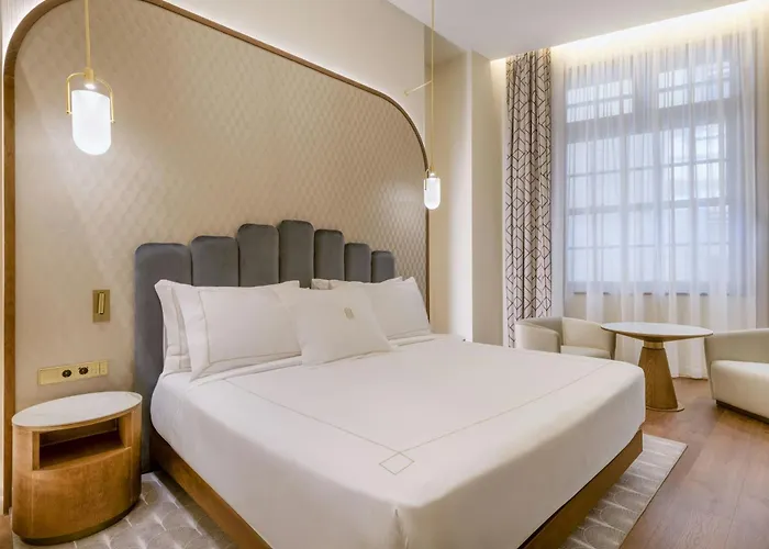 Grand Centenari, Valencia, Autograph Collection Hotel