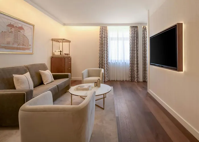 Grand Centenari, Valencia, Autograph Collection Valencia