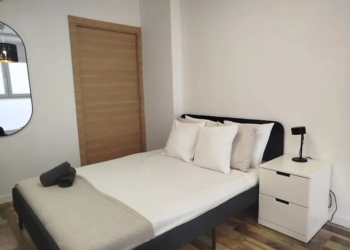 En Capital B Estudio Tipo Loft Valencie