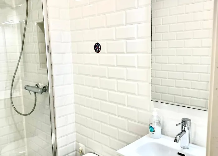 A 20 Minutos De La Playa Y 10 Minutos Del Puerto De Valência