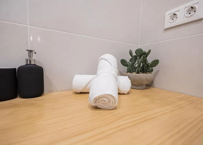 Florit Flats - The Boulevard Sur *