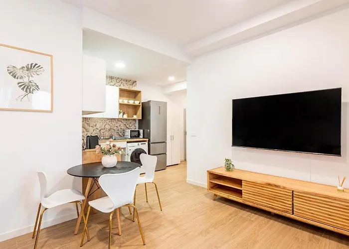 Balandra, Lovely Flat Close To Center 아파트 *