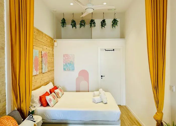 Beautiful Flat Next The Valencia