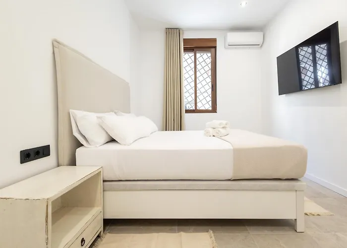 Arm By Concept Flats *