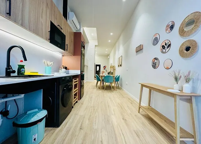 شقة Modern With Style Near Center