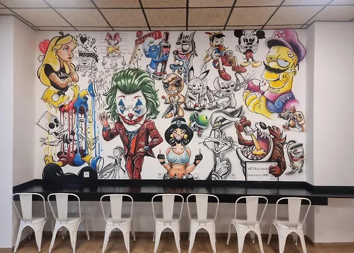 & Arts Hostel Βαλένθια