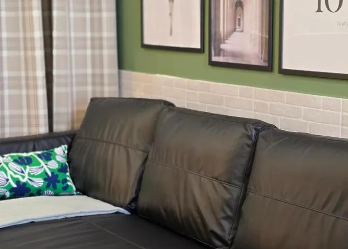 Apartment Arena Legacy Modern Suits *