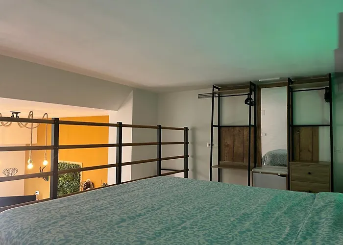 Duplex Tipo Loft De Estilo Selvatico Y Safari, Con Encanto Y A Pasos Del Mar *