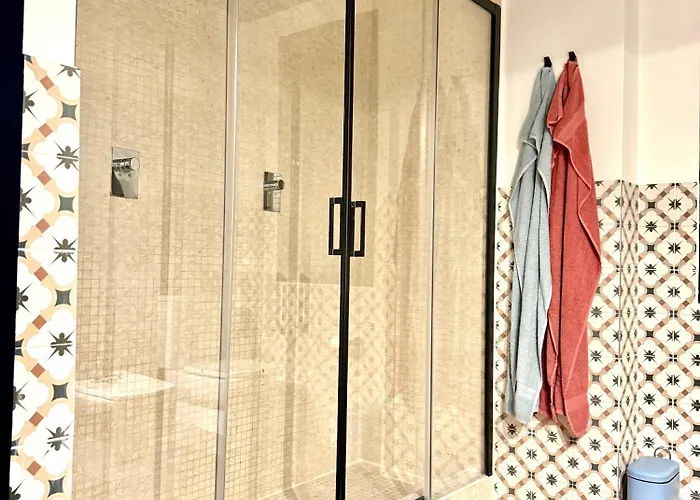 Trendy Ruzafa Neighborhood - Spacious Luxury 3br With Double Terrace *