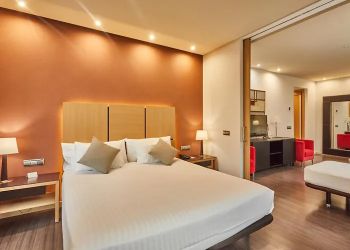 Silken Puerta Szálloda 4*