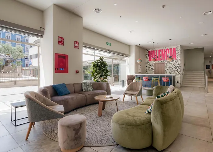 Livensa Living Marina Real מלון