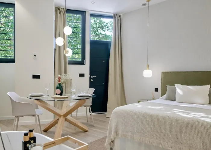 Romantic N1 Oceanografico Virkin Valencia