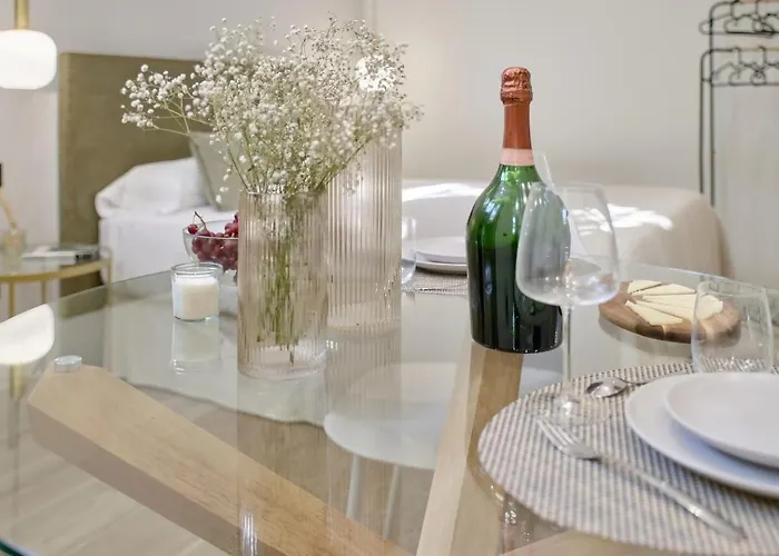 Romantic N1 Oceanografico Virkin * Valencia