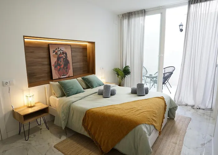 شقة Modern Loft In Patraix, - Near Center *