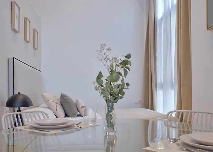 Romantic Roig Arena N1 Virkin *