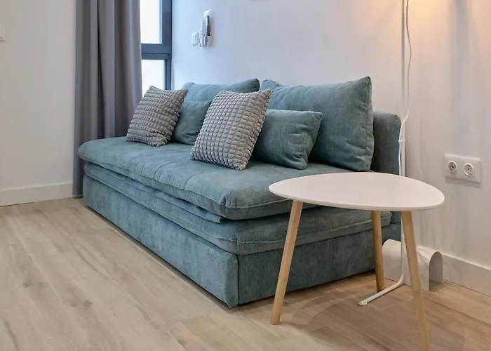 Romantic Roig Arena N3 Virkin فالنسيا