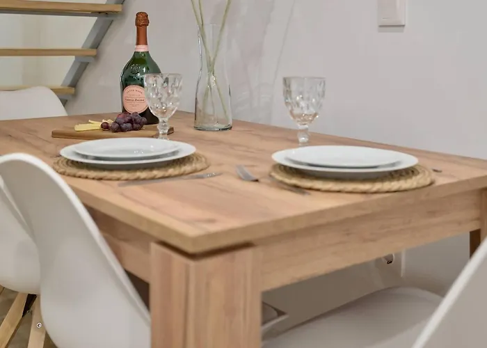 Romantic Roig Arena N9 Virkin فالنسيا