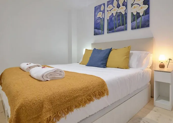 Romantic Roig Arena N9 Virkin شقة *