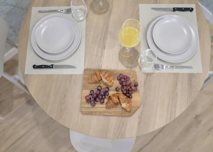 Romantic Roig Arena N2 Virkin Valence