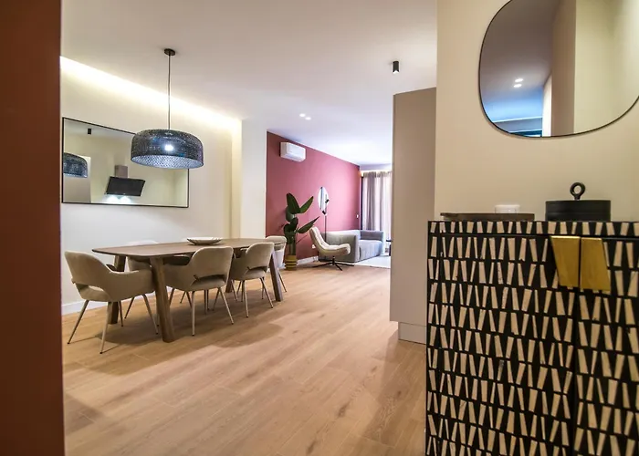 Daire Moderno Con Terraza En El Centro