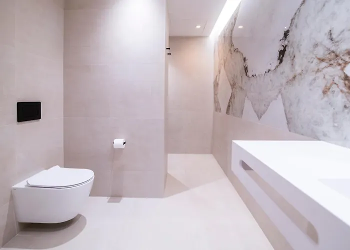 Daire Moderno Con Terraza En El Centro Valensiya