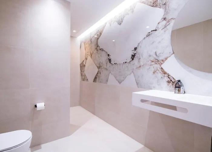 Moderno Con Terraza En El Centro