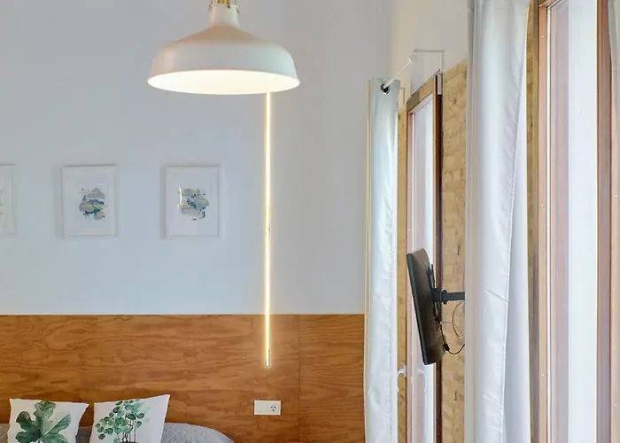 Loft Elegante Con Techos Altos En Plaza Del Carmen Apartment Valencia