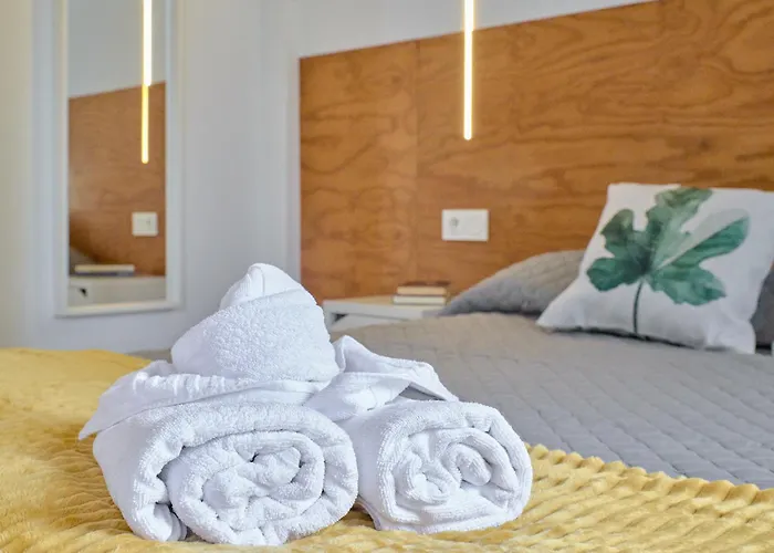 Loft Elegante Con Techos Altos En Plaza Del Carmen *