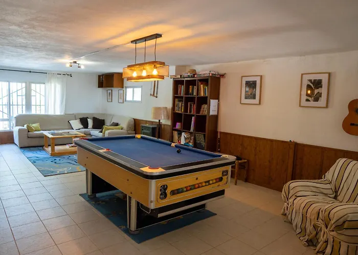 빌라 Beautiful With Huge Private Pool And Vineyard View