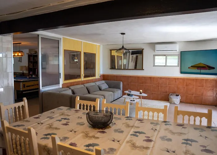 Beautiful With Huge Private Pool And Vineyard View *