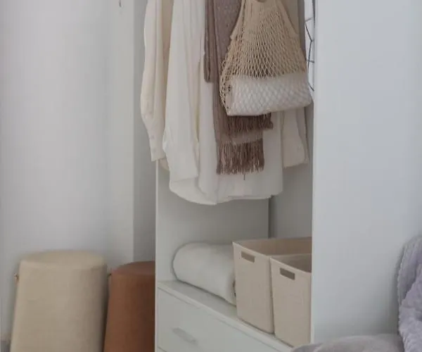 Vlc Host - J.j Sister 아파트 *