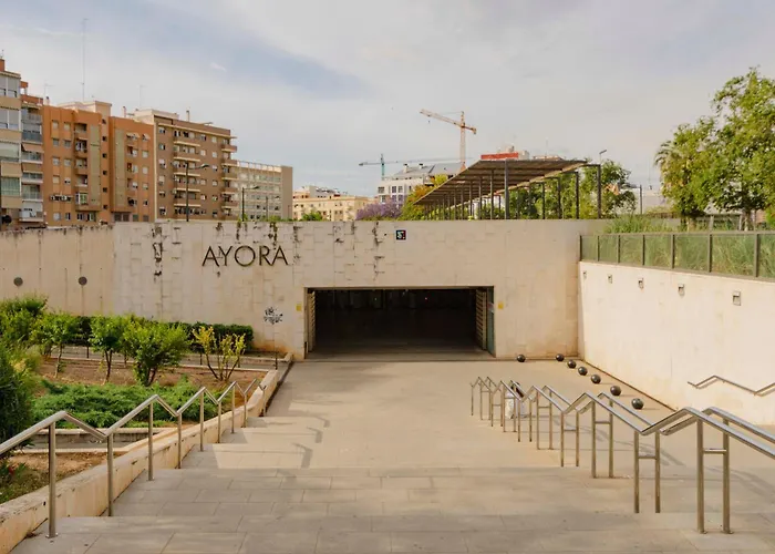 Acogedor Frente A Plaza Del Cedro *