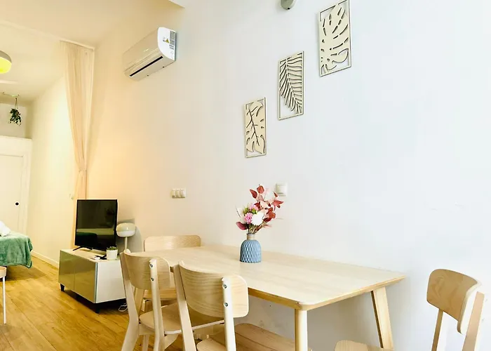 Relaxing Beachside Cabanyal Loft * Valencia