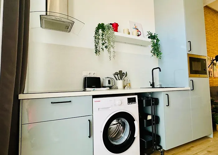 Relaxing Beachside Cabanyal Loft Apartment Valencia