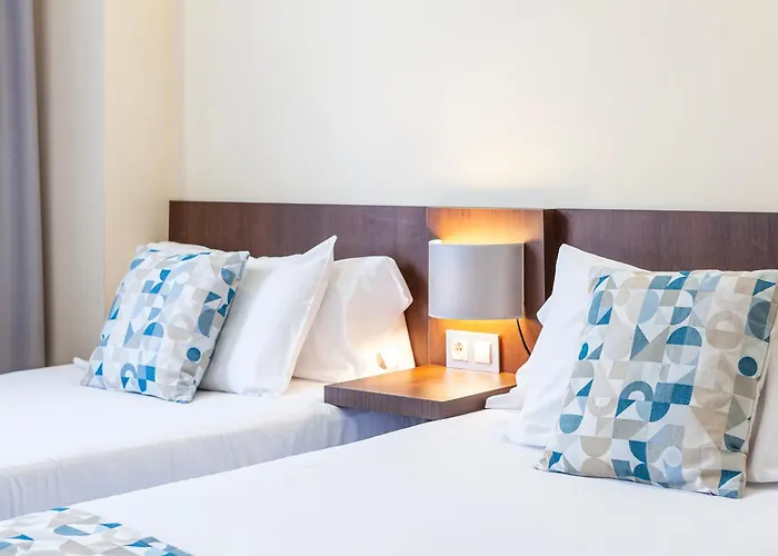 Olympia Universidades 3*