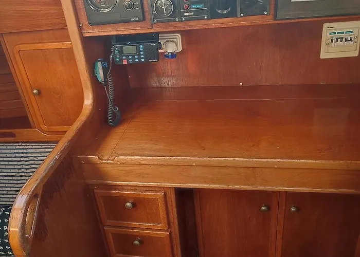 Bateau-hôtel Romantic Sailboat