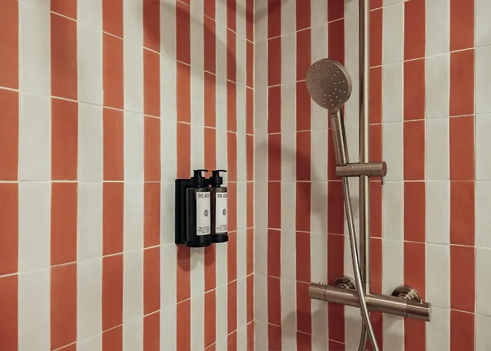 Апарт-отель The Atelier Lofts 4*