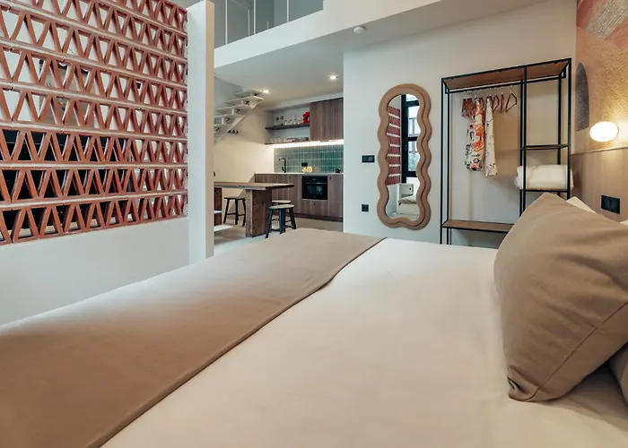 Апарт-отель The Atelier Lofts