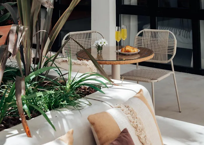 Апарт-отель The Atelier Lofts 4*