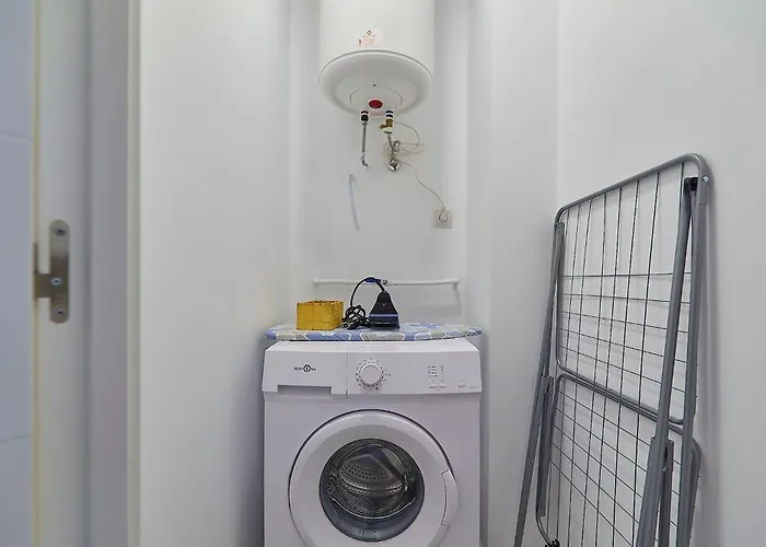 Invalencia - Estrella Super Nova Apartment