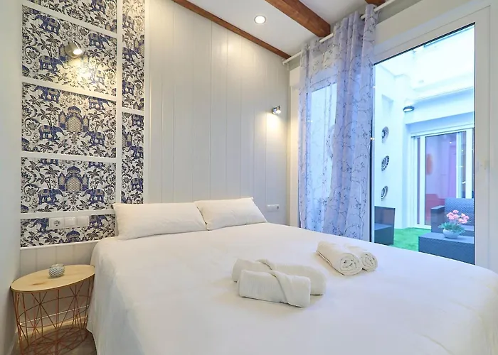 Invalencia - Estrella Super Nova * Valencia