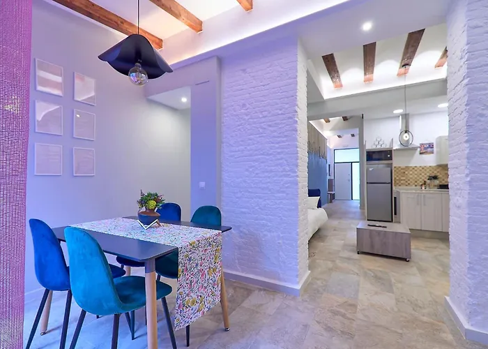 Invalencia - Estrella Super Nova Apartment Valencia