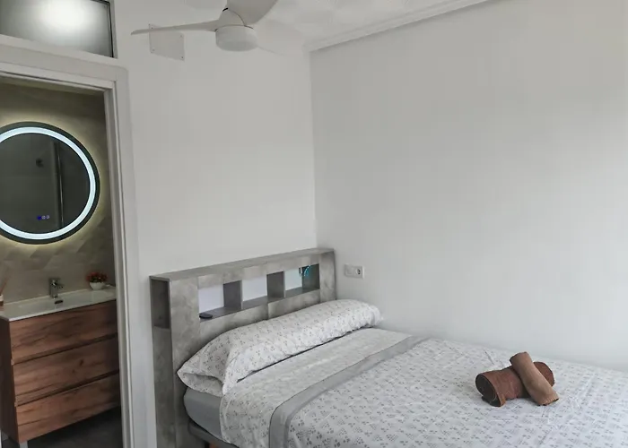 Apartmentsuitespain Atic Panoramic شقة