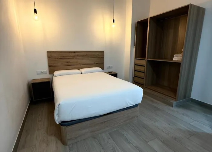 Apartahotel Ciudad De Artes Y Ciencias 4*