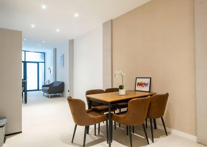 Flats Nou Mestalla 아파트 *