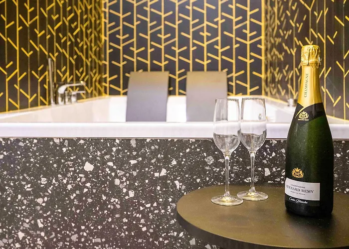 Aparthotel Pathos By Mimood