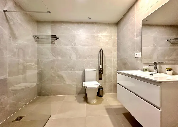 Filologo Sanelo Luxury